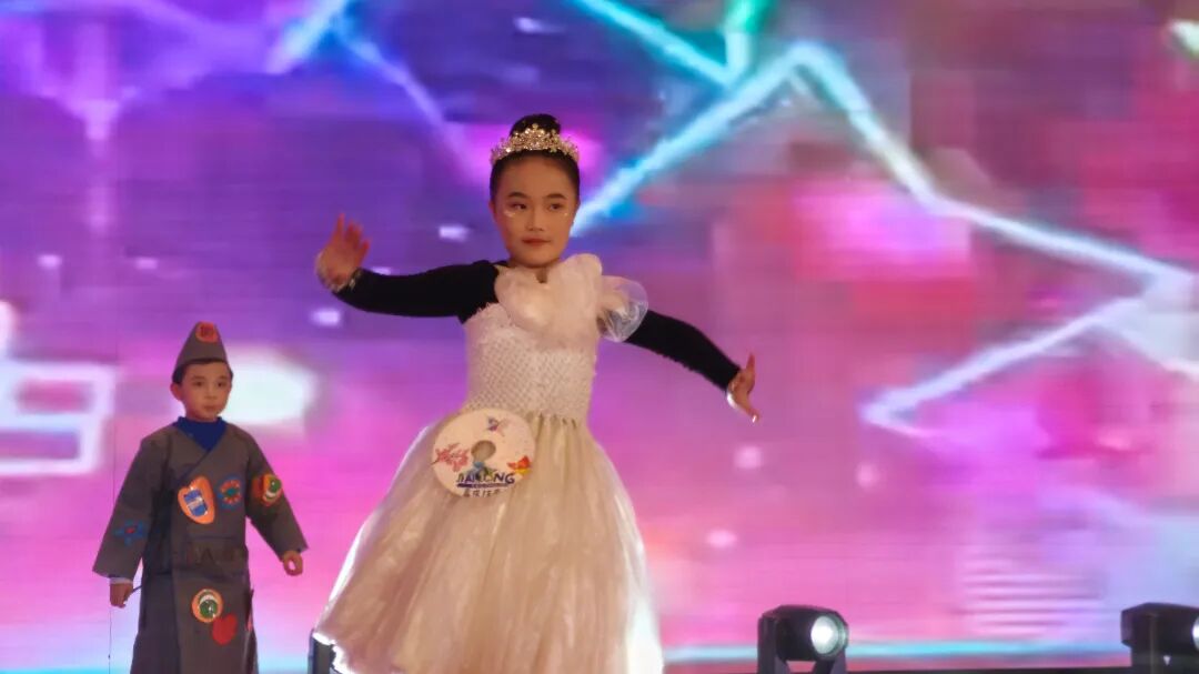 ������Խ��7176111����2025�����ܽ������